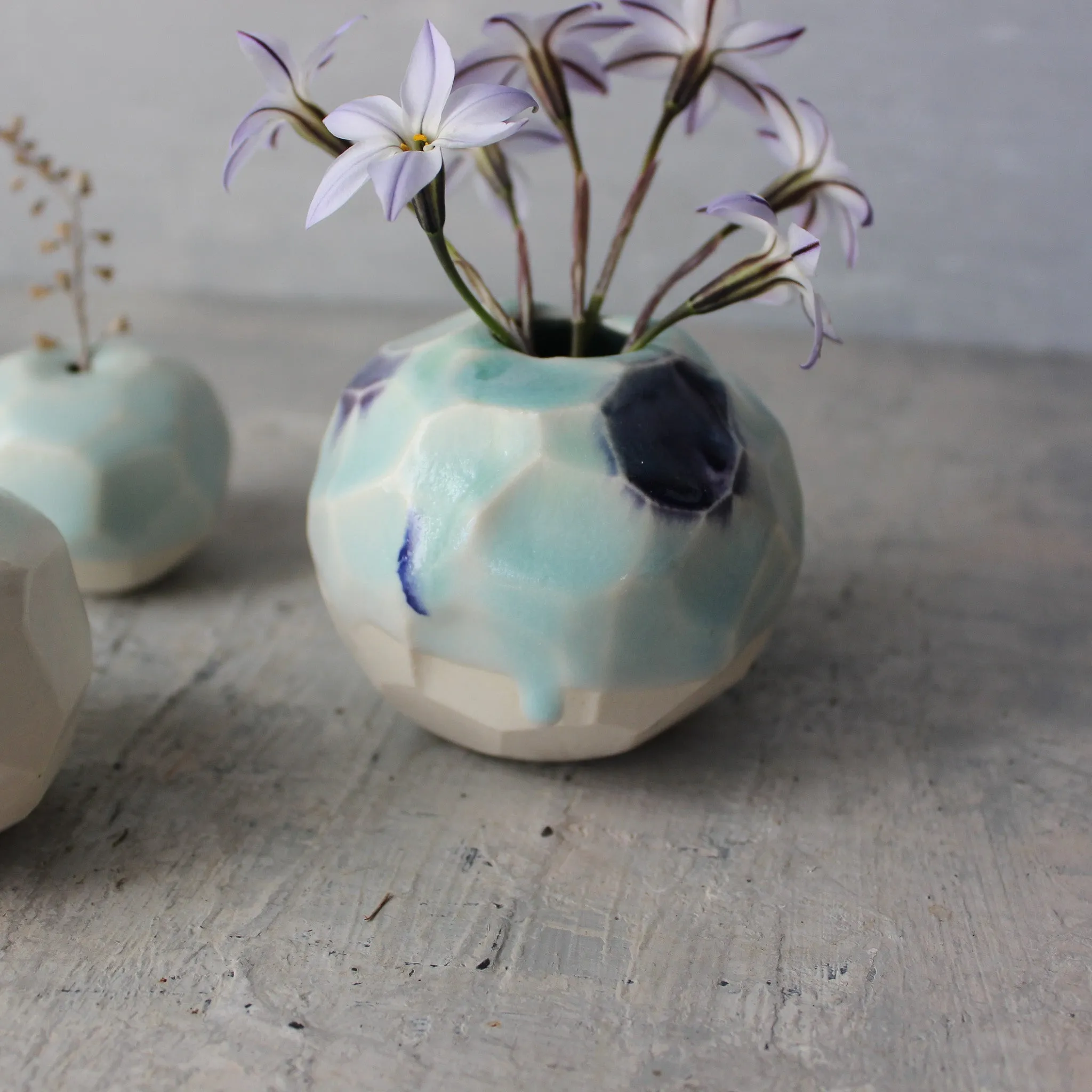 Faceted Vessels : Powder Blue
