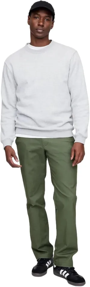 GAP Men's Essential Straight Fit Khaki Chino Pants